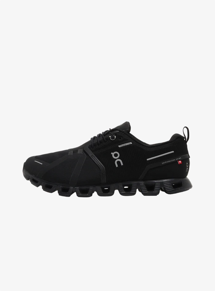 On Running Cloud 5 Waterproof All Black