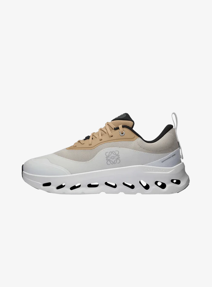 On Running Cloudtilt 2 LOEWE Tan White