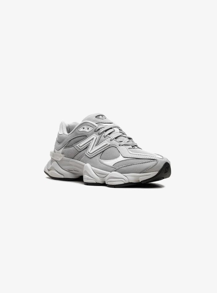 New Balance 9060 Light Grey Silver Metallic