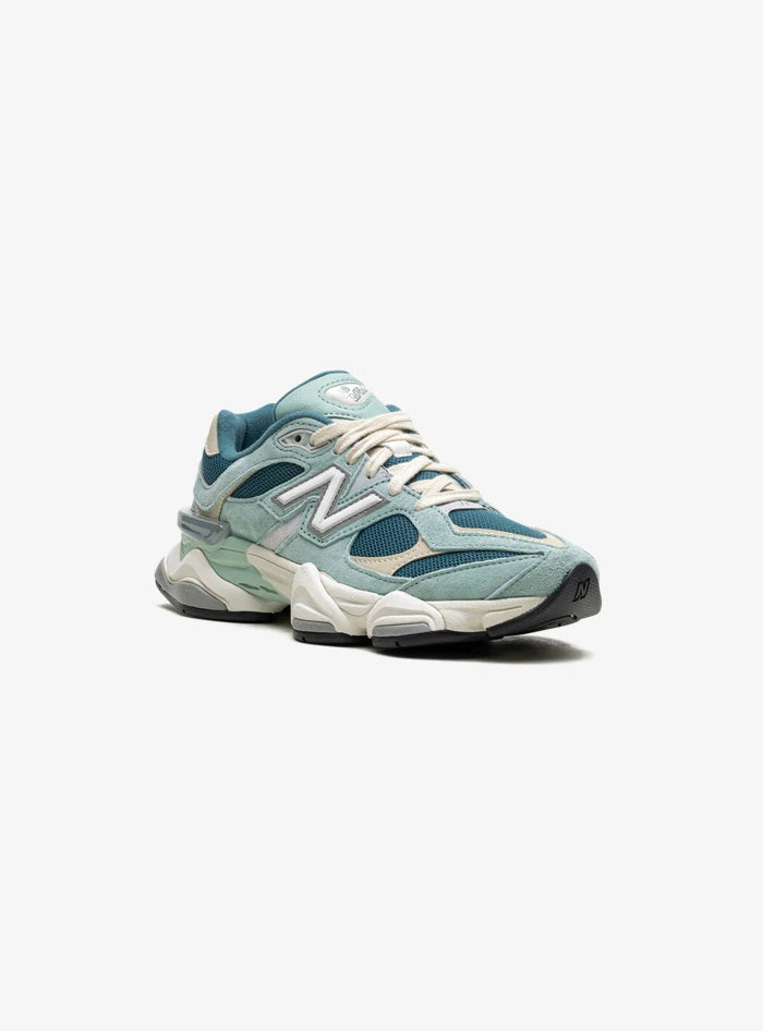 New Balance 9060 New Spruce Salt Marsh