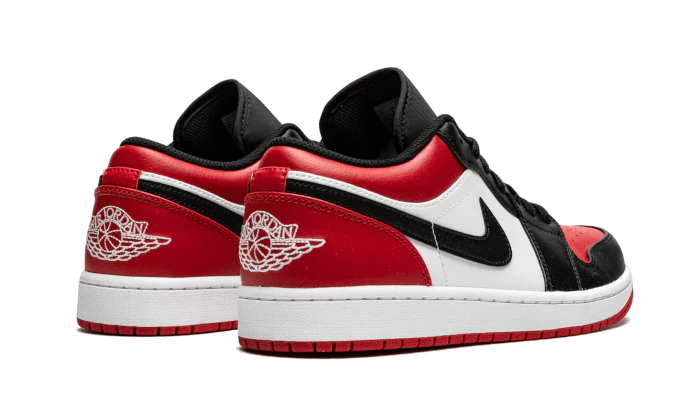 Air Jordan 1 Low Bred Toe