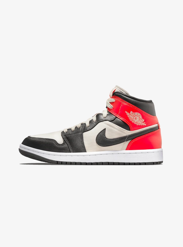 Air Jordan 1 Mid Light Orewood Brown