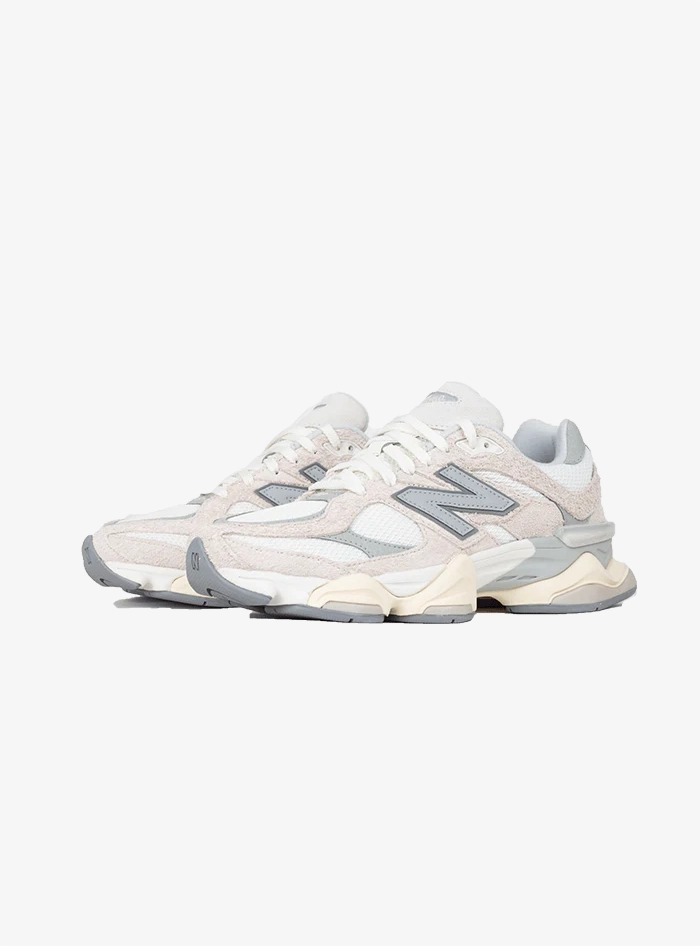 New Balance 9060 Moonbeam Sea Salt