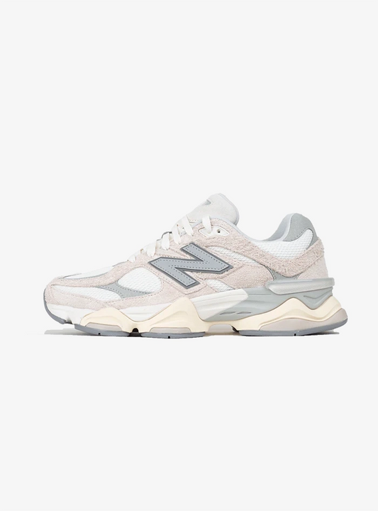 New Balance 9060 Moonbeam Sea Salt