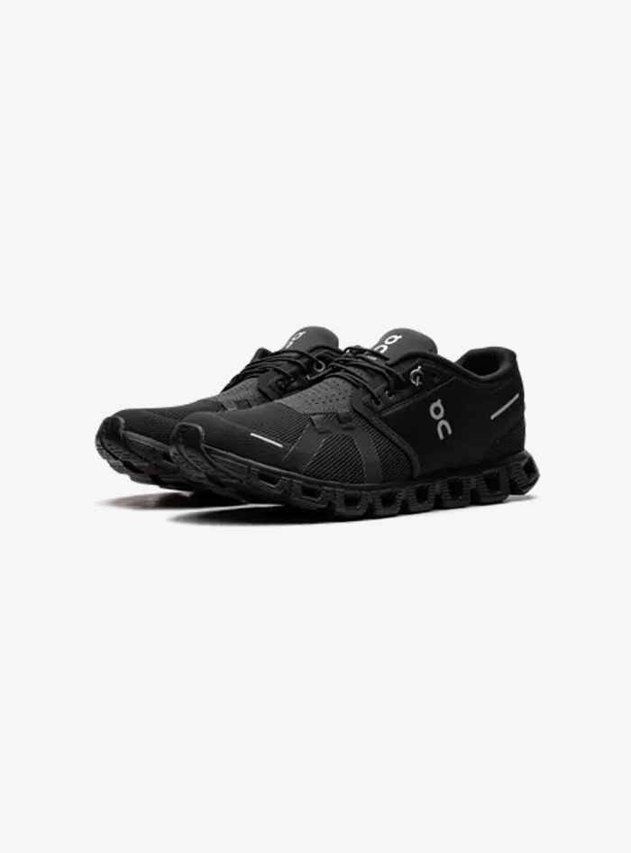 On Running Cloud 5 All Black
