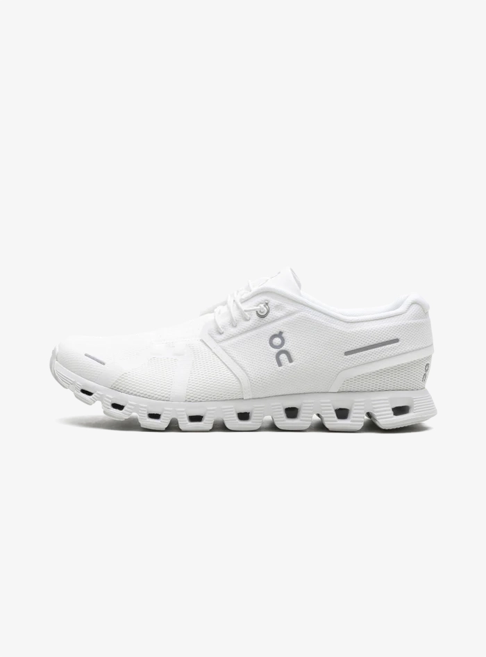 On Running Cloud 5 All White
