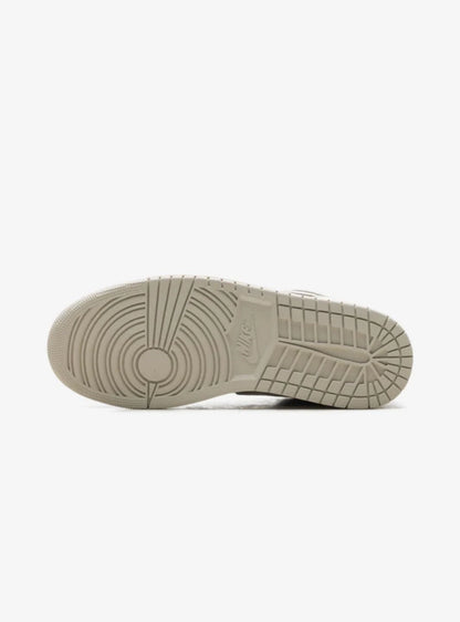 Air Jordan 1 Low SE Medium Olive Sail
