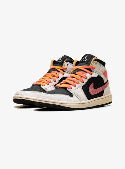 Air Jordan 1 Mid SE Edge Flight Club (W)