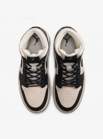 Air Jordan 1 Mid SE Off Noir Chalk (W)