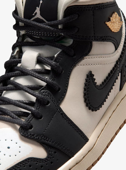 Air Jordan 1 Mid SE Off Noir Chalk (W)