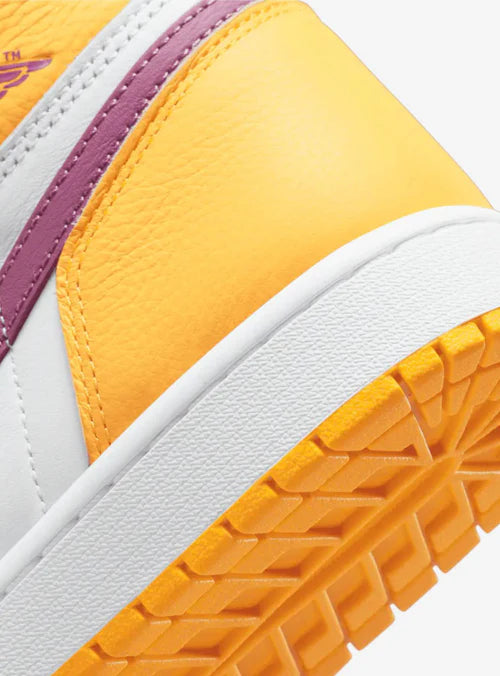 Air Jordan 1 Retro High OG Brotherhood