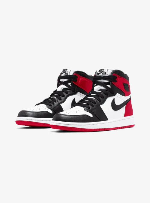 Air Jordan 1 Retro High Satin Black Toe