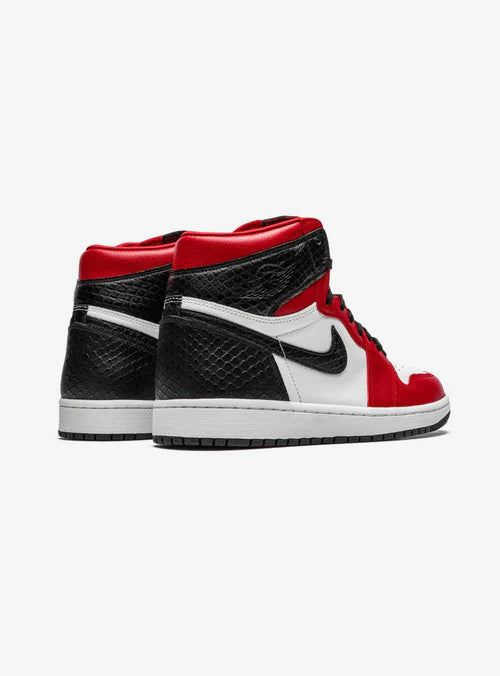 Air Jordan 1 Retro High Satin Snake Chicago (W)