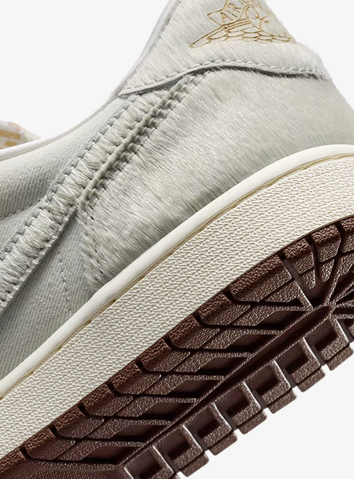 Air Jordan 1 Retro Low OG Chinese New Year 2026