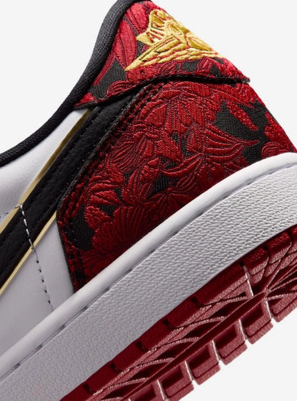 Air Jordan 1 Retro Low OG Last Dance at the Garden