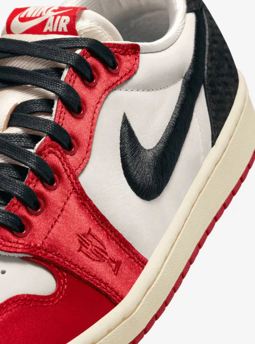 Air Jordan 1 Retro Low OG Trophy Room Away