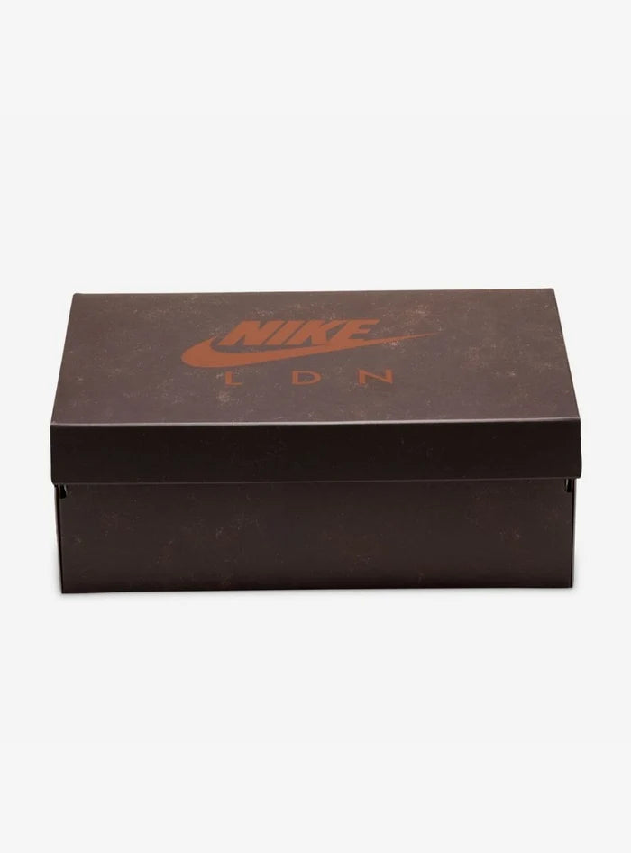 Air Jordan 4 Retro London