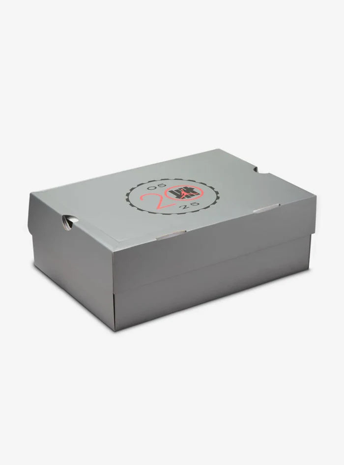 Air Jordan 4 Retro OG SP Undefeated (2025)