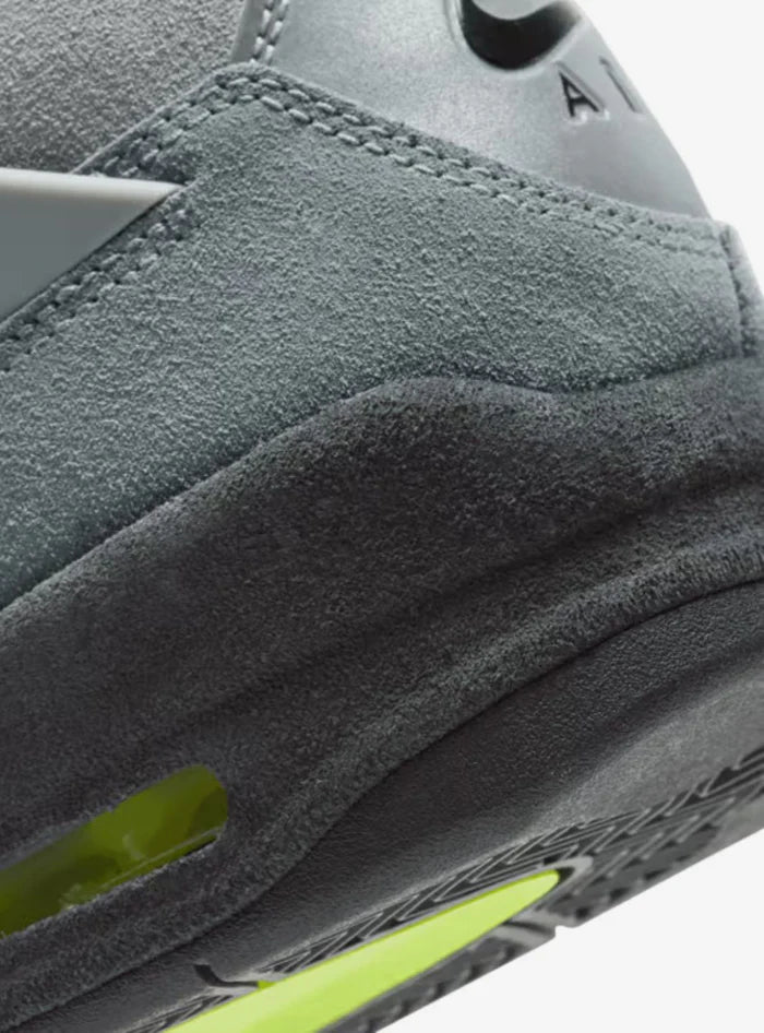 Air Jordan 4 Retro SE 95 Neon