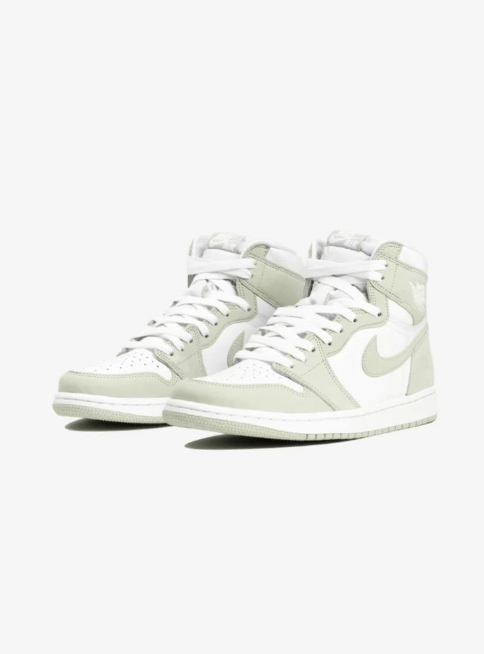 Air Jordan 1 Retro High OG Seafoam