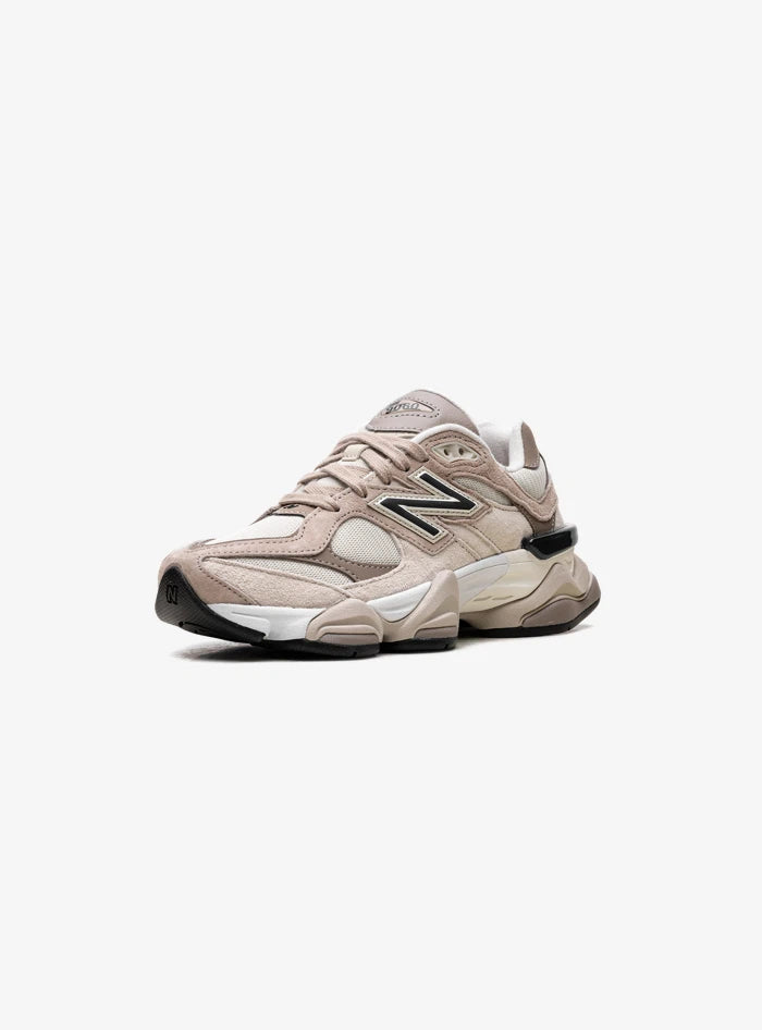 New Balance 9060 Beige Cream