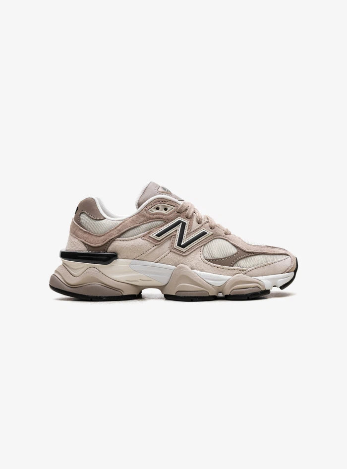 New Balance 9060 Beige Cream