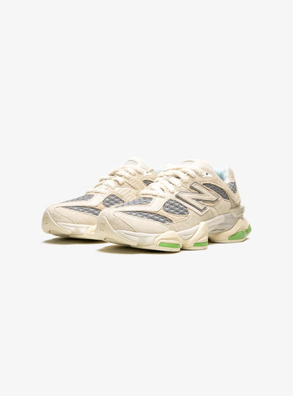 New Balance 9060 Bricks & Wood