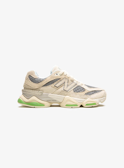 New Balance 9060 Bricks & Wood