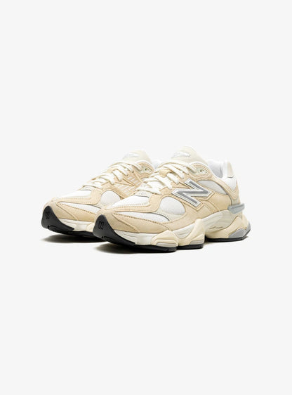 New Balance 9060 Calcium Sea Salt