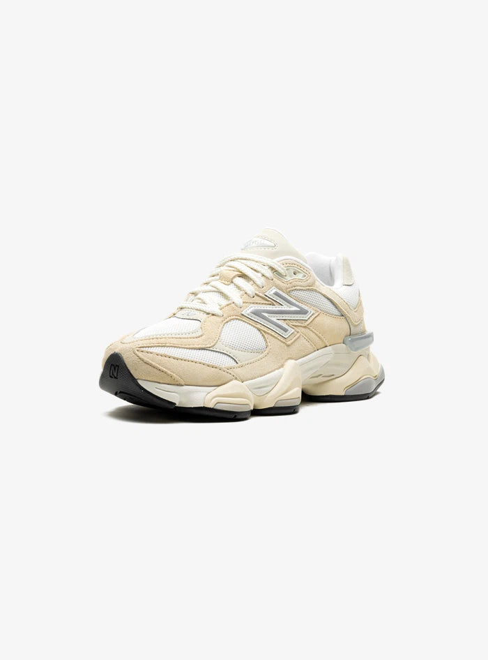 New Balance 9060 Calcium Sea Salt