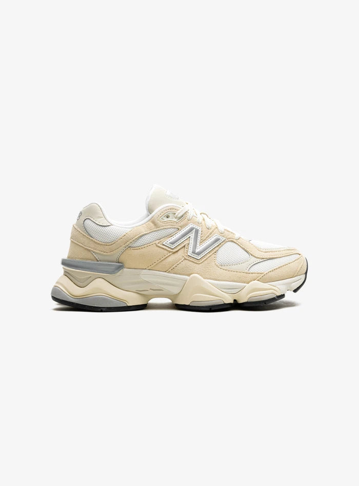 New Balance 9060 Calcium Sea Salt