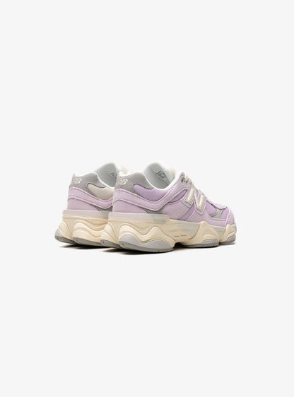 New Balance 9060 December Sky