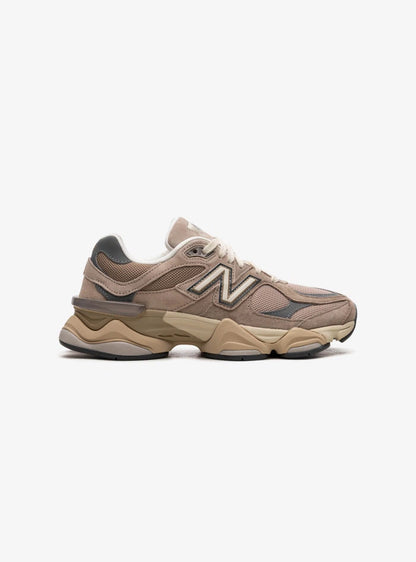 New Balance 9060 Driftwood Castlerock