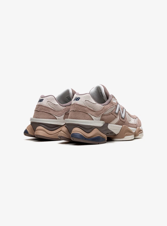 New Balance 9060 Earth Shadow Flat Taupe