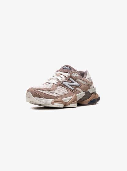 New Balance 9060 Earth Shadow Flat Taupe