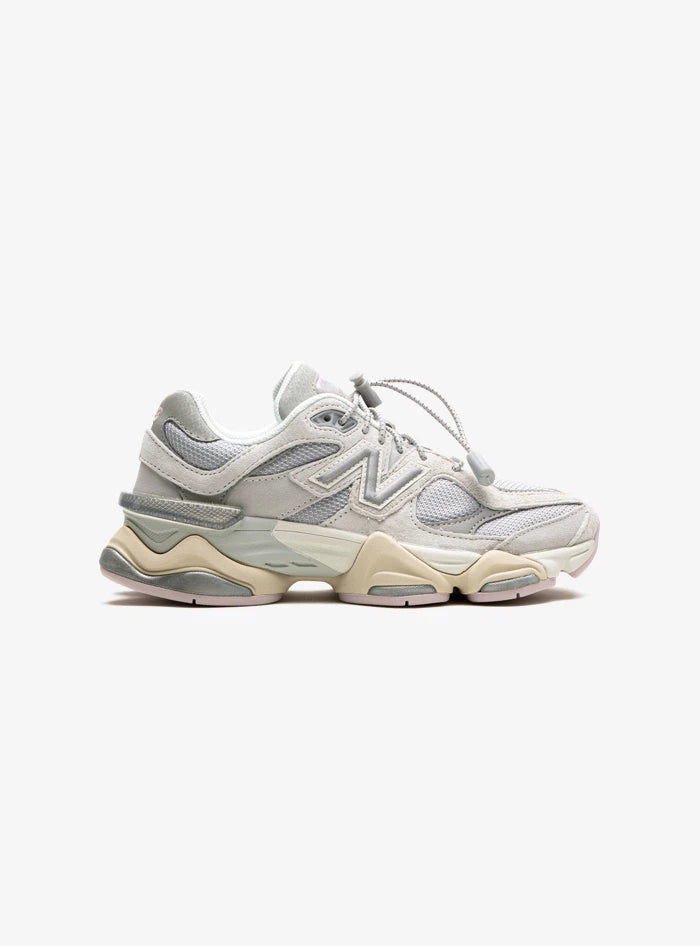 New Balance 9060 Grey Lilac