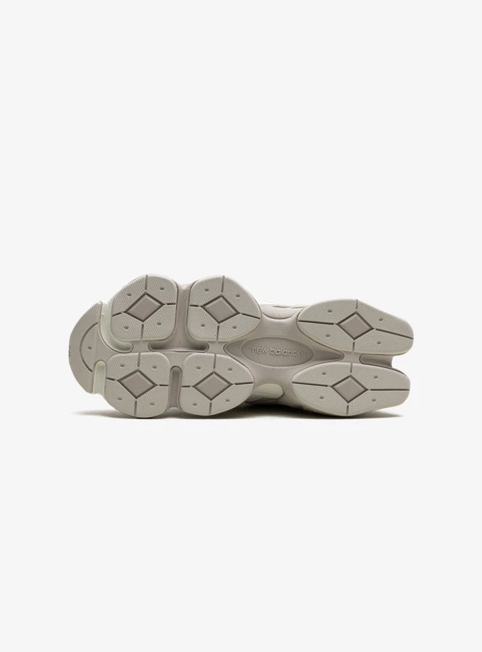 New Balance 9060 Grey Moonbeam