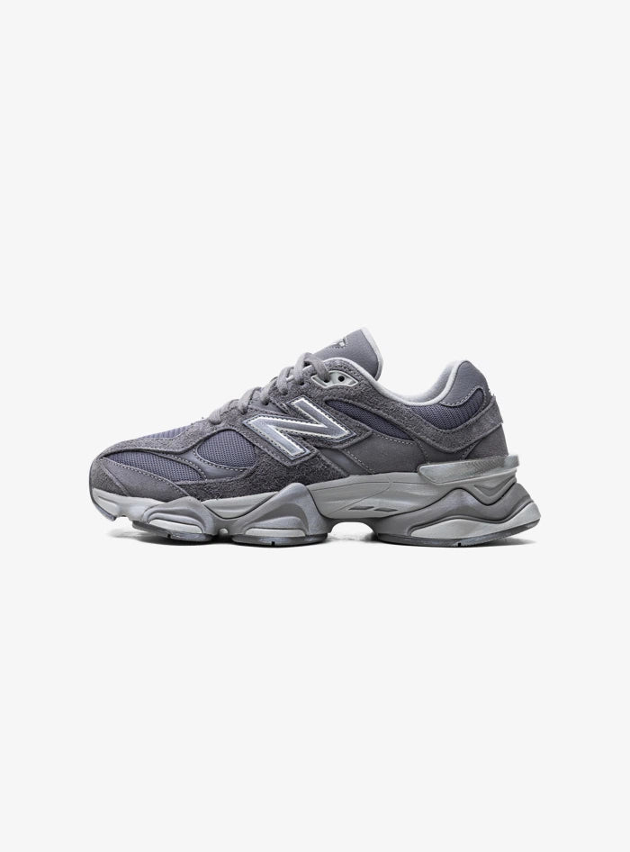 New Balance 9060 Magnet