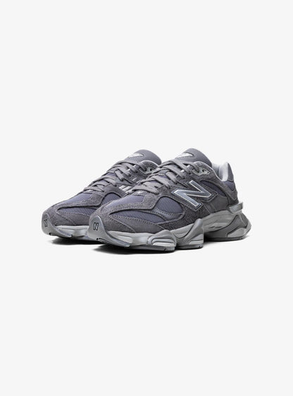 New Balance 9060 Magnet