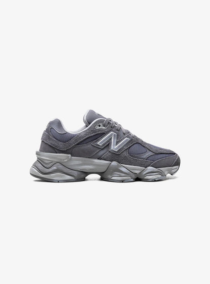 New Balance 9060 Magnet