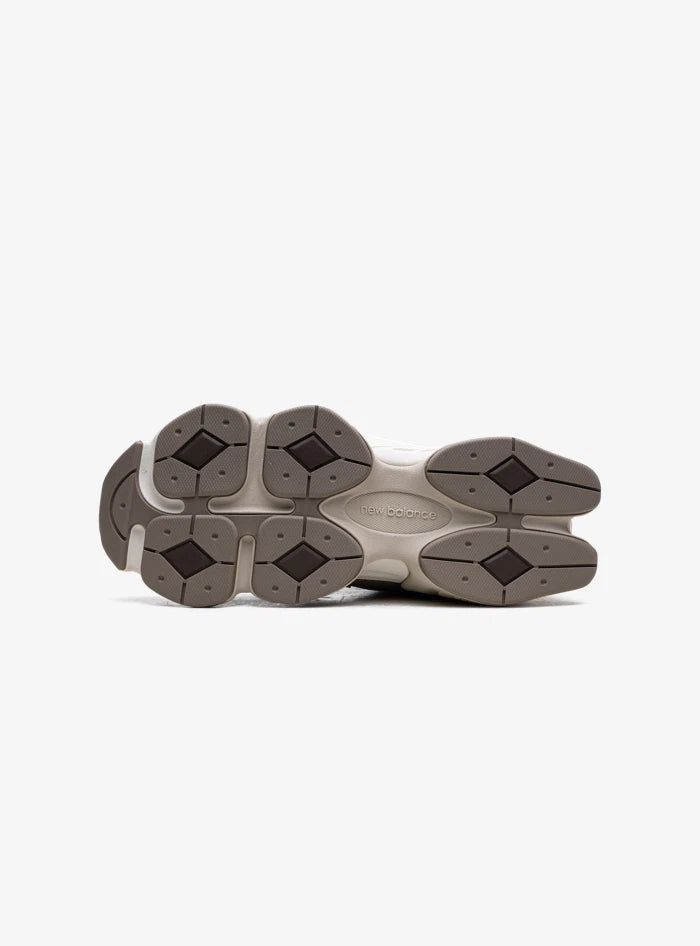 New Balance 9060 Mushroom Brown