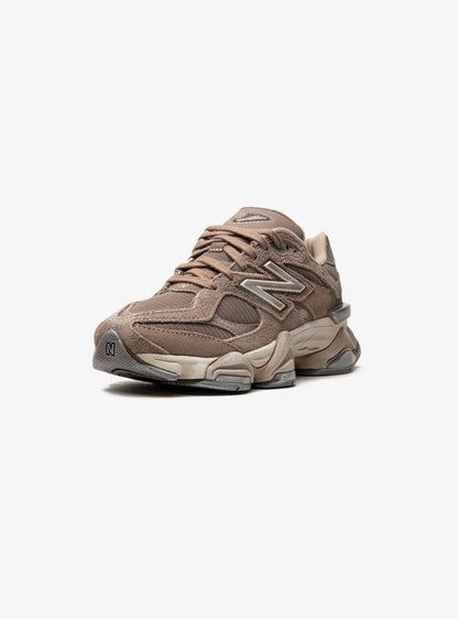 New Balance 9060 Mushroom Timberwolf