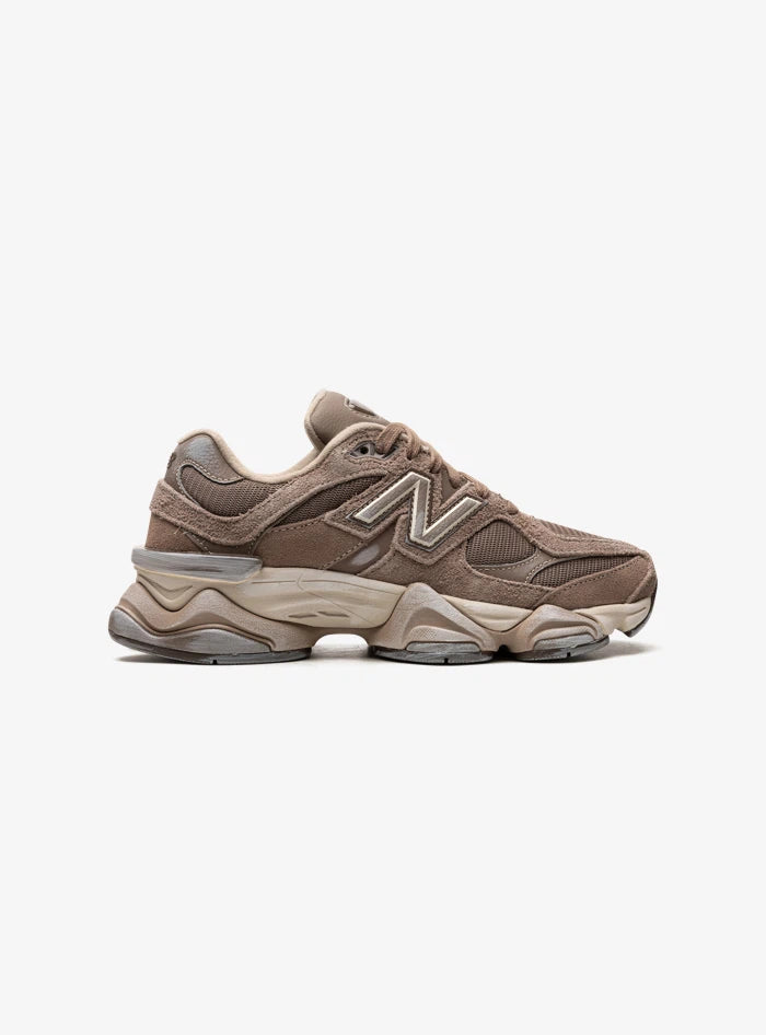 New Balance 9060 Mushroom Timberwolf
