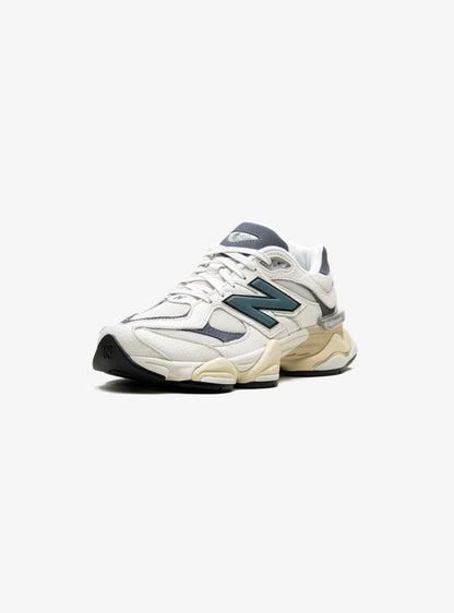 New Balance 9060 New Spruce