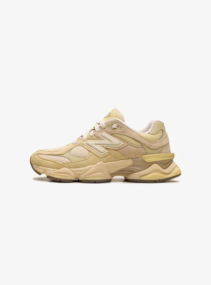 New Balance 9060 Parchement