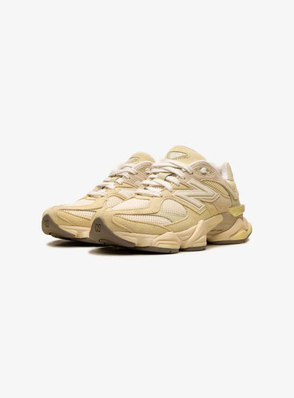 New Balance 9060 Parchement