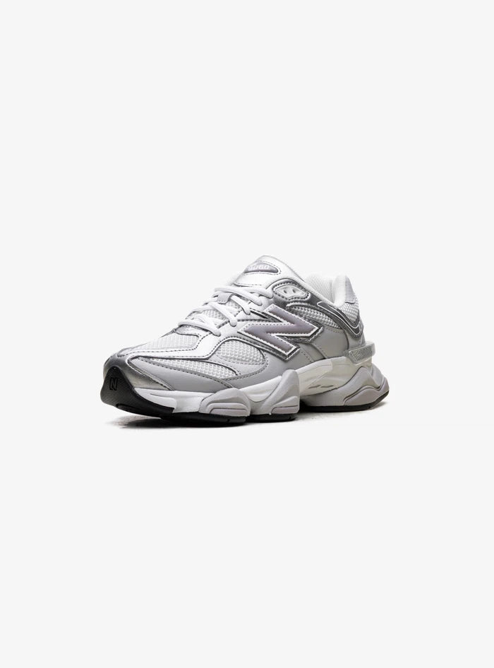 New Balance 9060 Raincloud Truffle Salt