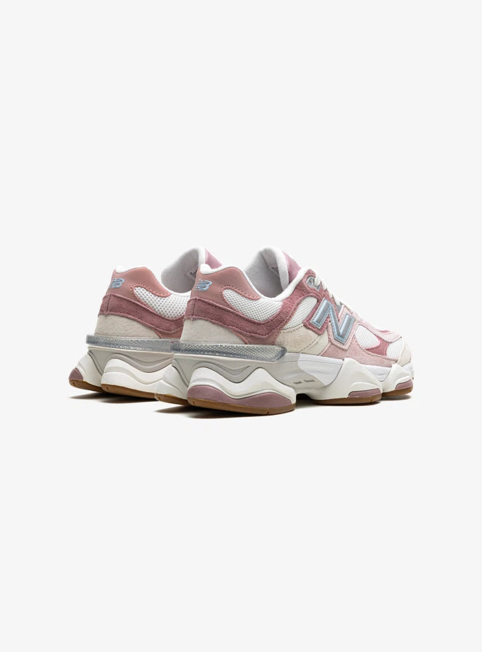 New Balance 9060 Rose Pink