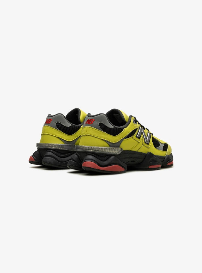 New Balance 9060 Tea Tree