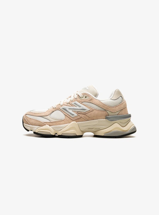 New Balance 9060 Vintage Rose